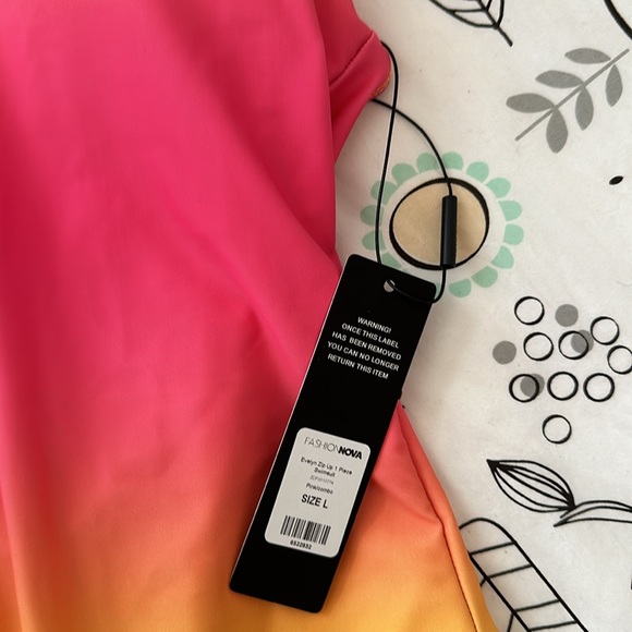 Zip Up Sexy onePiece Swimsuit - Pink/combo - Picture 6 of 12